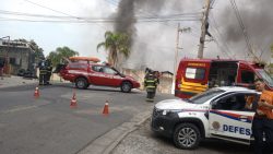 incendio-atinge-empresa-em-itaquaquecetuba