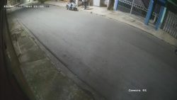 comerciante-e-baleado-na-frente-de-casa-durante-tentativa-de-roubo-a-motocicleta-na-grande-sp;-video